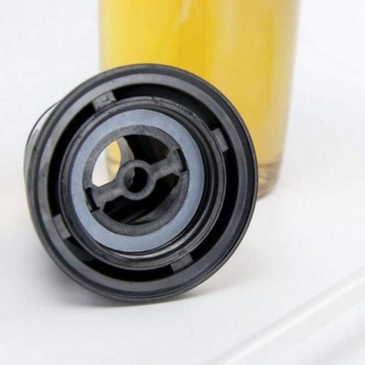 Measure and pour bottle, oil dispenser, oil dispenser spray, oil dispenser bottle, bottle 1 litre, 2 in 1 bottle, Glass oil bottle, plastic bottle, oil dispenser set, Oil pour bottle - Image 3